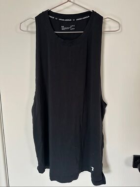 Under Armour Black Sleeveless Training Tank